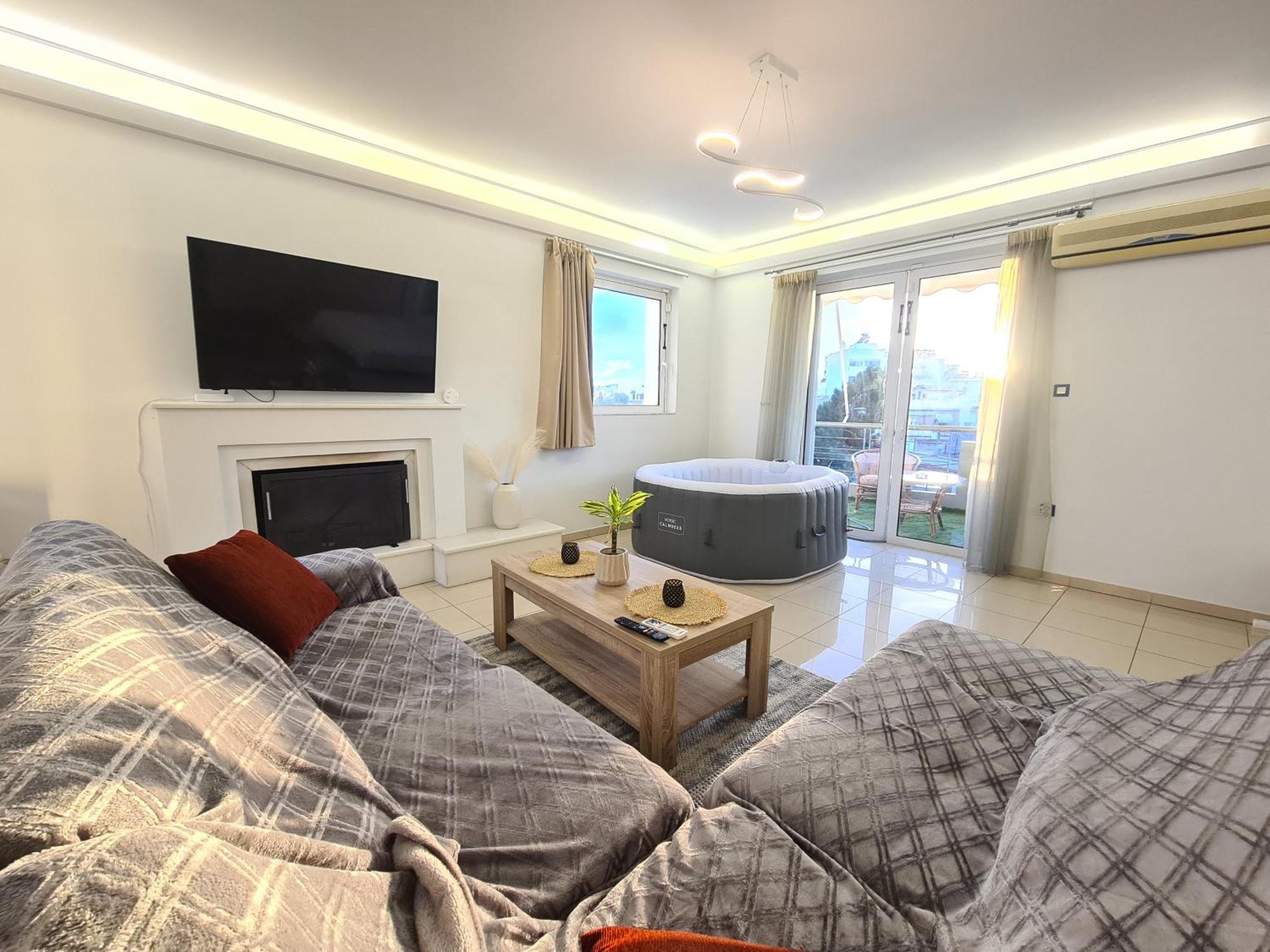 Sunny Home Private Jacuzzi Hydromassage Acropolis & Lycabettus Far View Parking 300M Metro Peristeri Ateny Zewnętrze zdjęcie